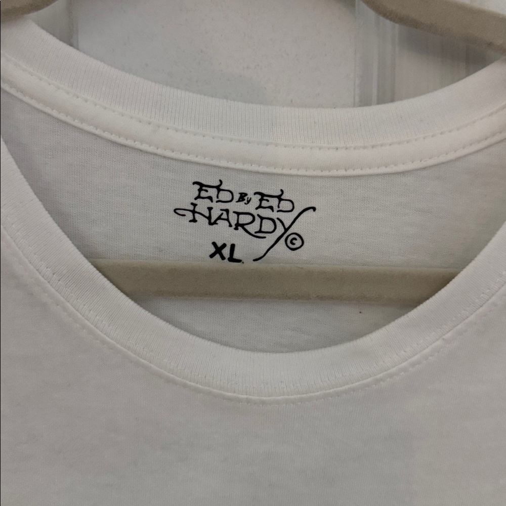 Ed Hardy White Tee with Skull and Flames - Picture 3 of 6
